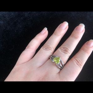 Silver and light green, heart stone ring